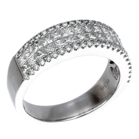 4F06007AWLRD0 18KT White Diamond Ring