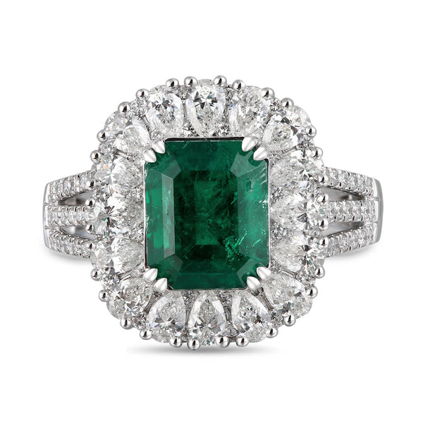 6F610439AWLRDE 18KT Emerald Ring