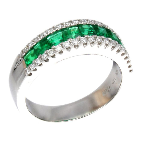 4F0399AWLRDE 18KT Emerald Ring