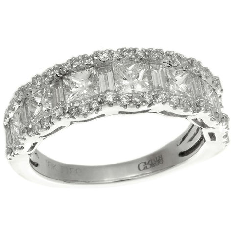 6F055349AWLRD0 18KT White Diamond Ring