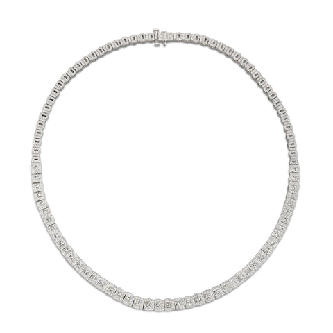 6F056052AWCHD0 18KT White Diamond Necklace