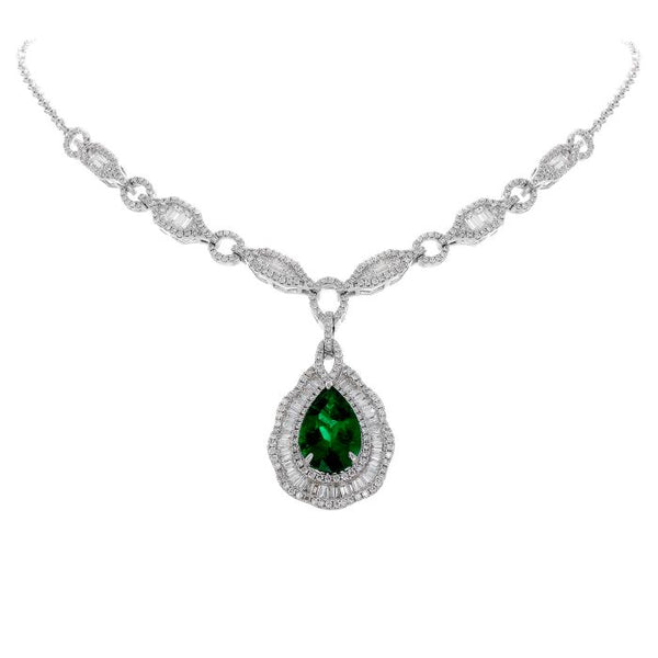 6F603139AWCHDE 18KT Emerald Necklace