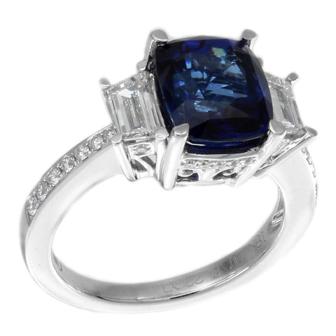 6F603390AWLRDS 18KT Blue Sapphire Ring