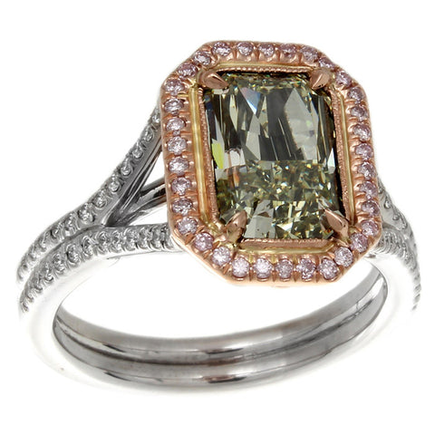 DI05635AQLRGD 18KT Green Diamond Ring