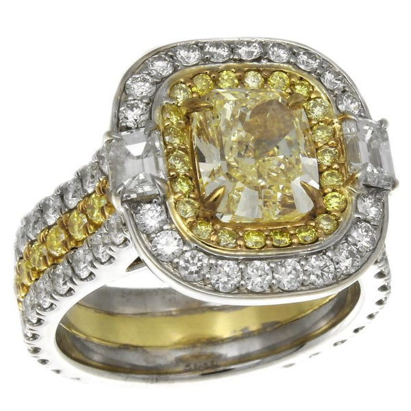 LF010203AULRYD 18KT Yellow Diamond Ring